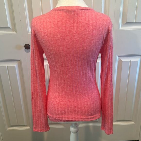 Zenana Small Pink Ribbed Knit Sweater NWOT - Picture 6 of 9